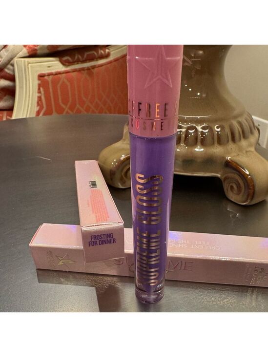 Jeffree Star Other - Jeffree Star Supreme Gloss - Frosting For Dinner - NIB